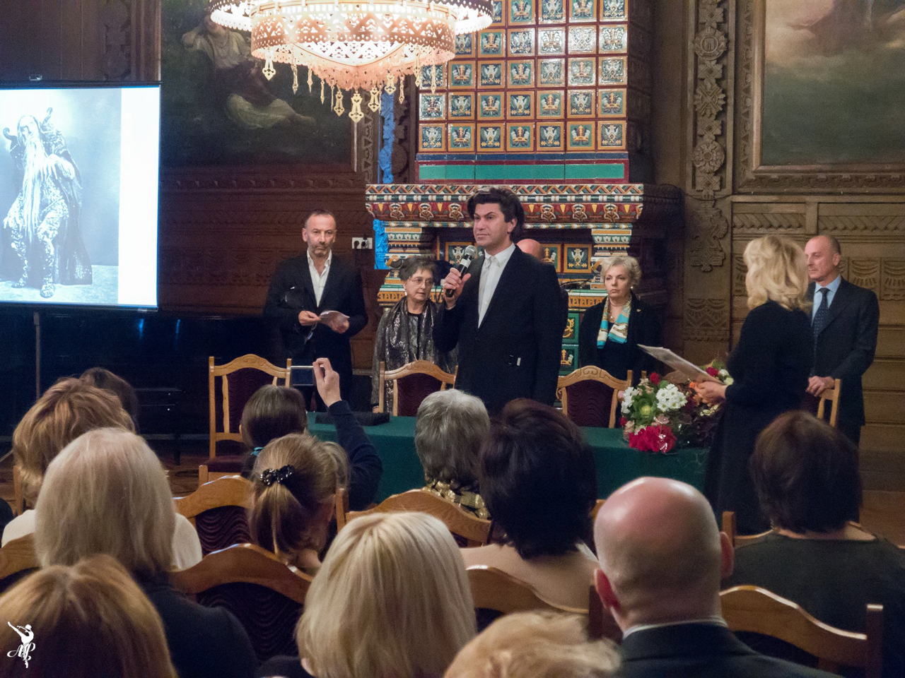 Презентация книги воспоминаний Э.Чекетти
