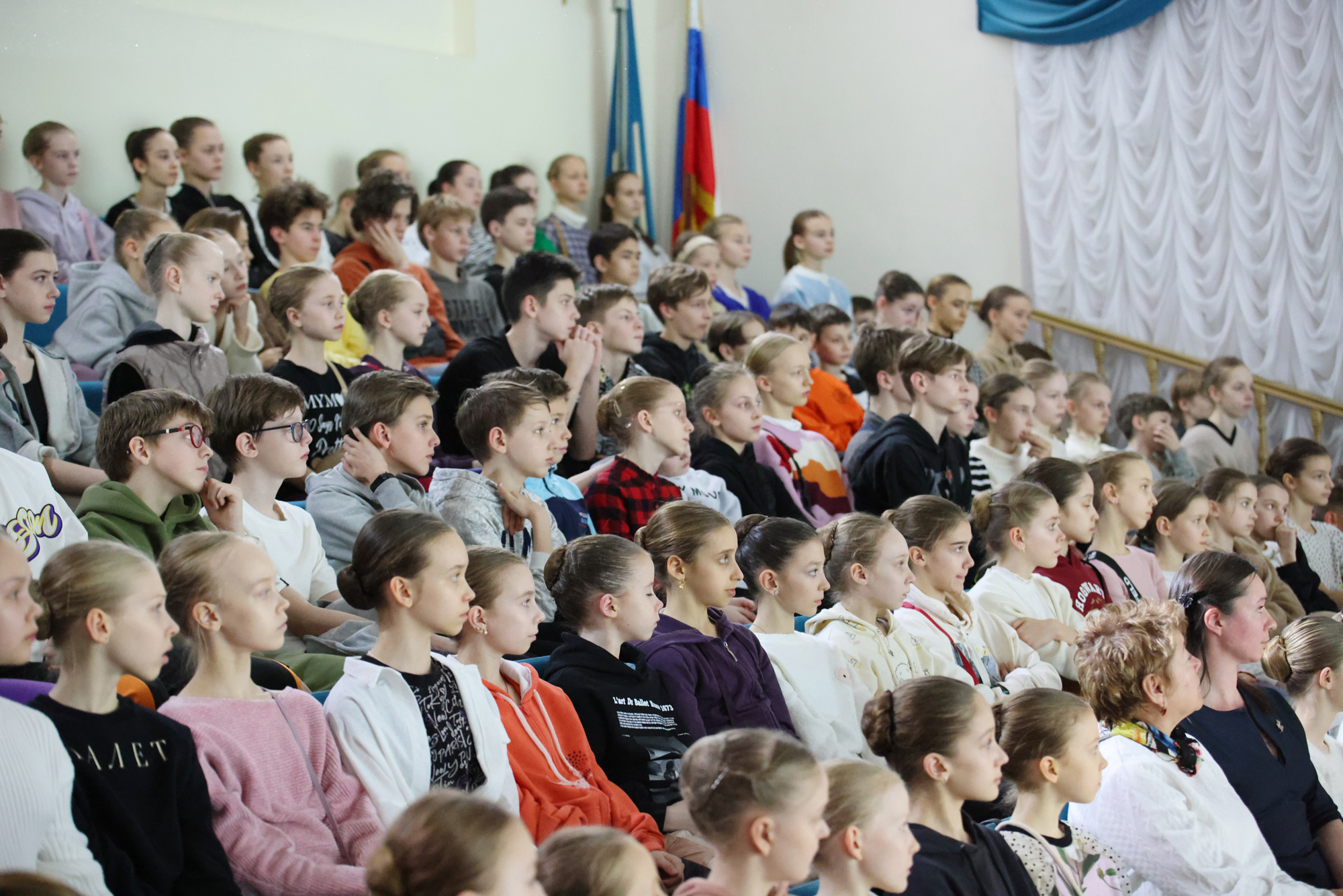 Воспитанники Академии