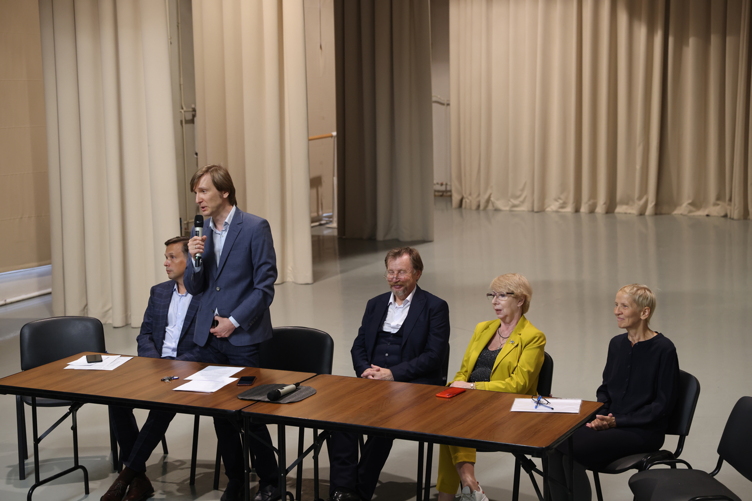 Руководство высшей школы